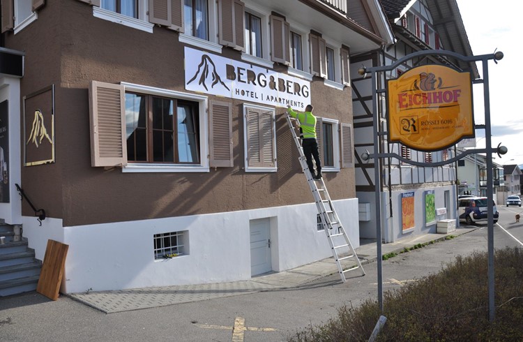 Aus Rössli wird Berg&Berg – bald soll das Restaurant unter neuem Namen eröffnen. Foto Stefan Schmid