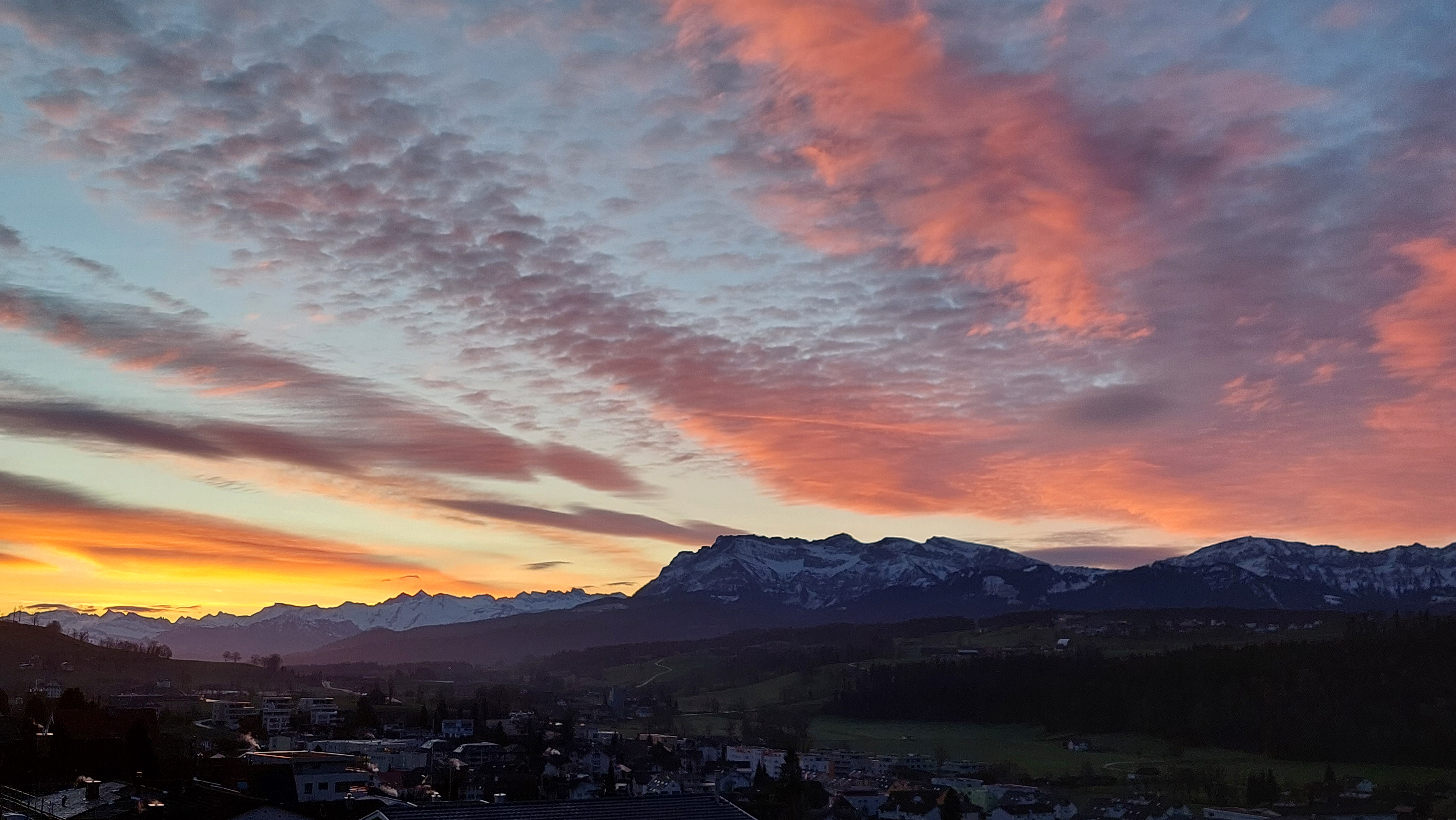 Morgenstimmung in Ruswil   | Stefan Dahinden, Ruswil (14. Januar 2023)  