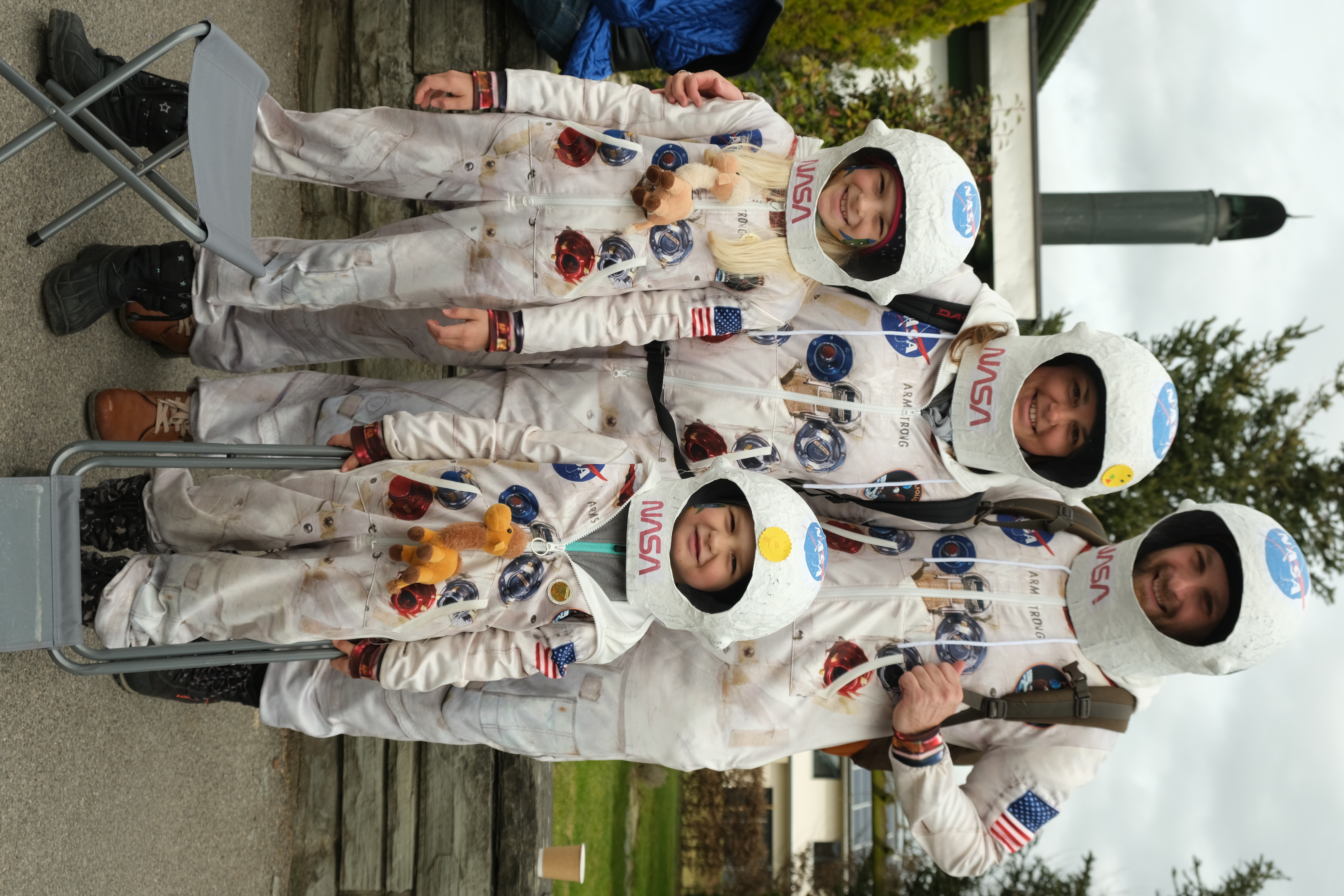 Familienfahrt ins Weltall. Foto Hannes Bucher