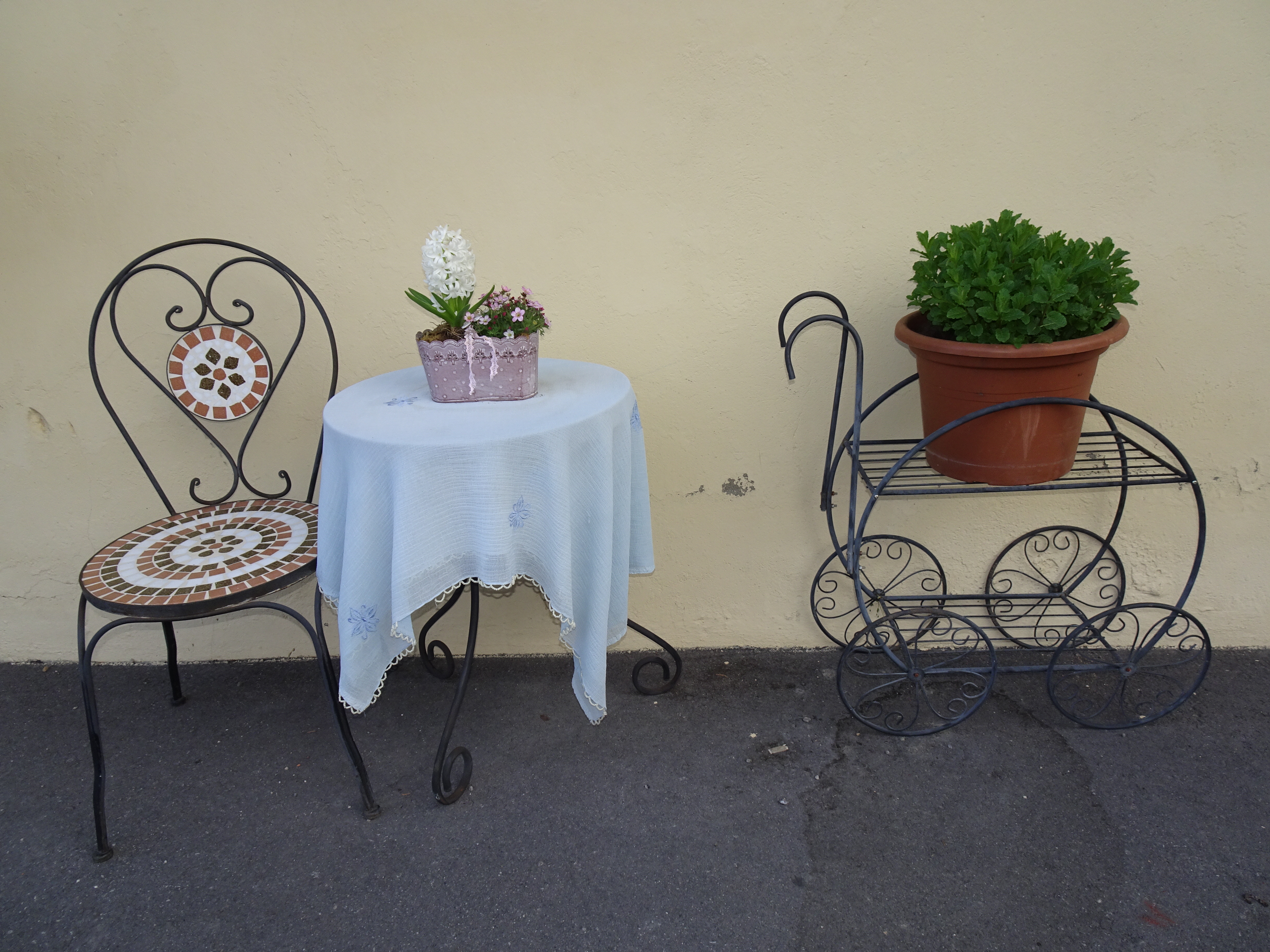 Stillleben an der Rosswöschstrasse 8 in Ruswil.  | Urs Amrein, Ruswil 