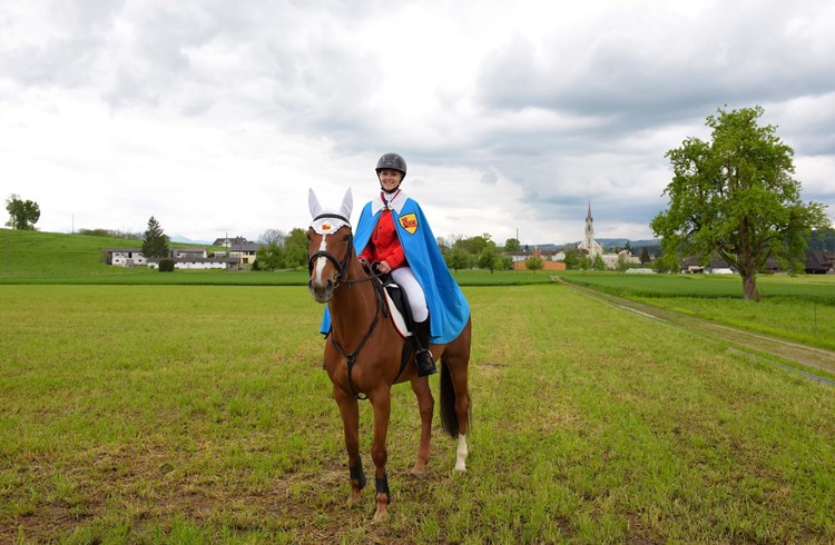 Rahel Holzmann nimmt am Umritt teil. Foto Michael Wyss Rahel Holzmann nimmt am Umritt teil. Foto Michael Wyss