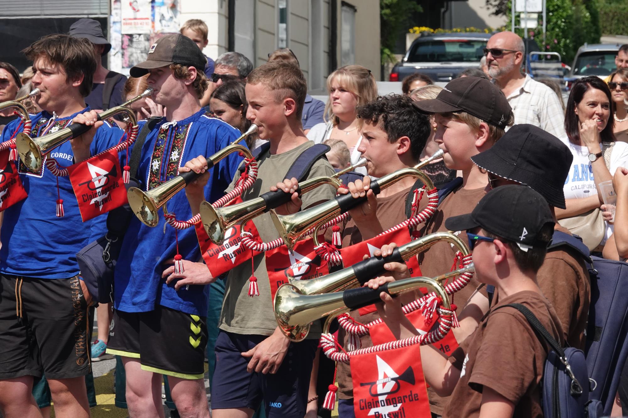 Impression Einzug Blauring Ruswil und Jungwacht Ruswil. Foto Roland Meyer