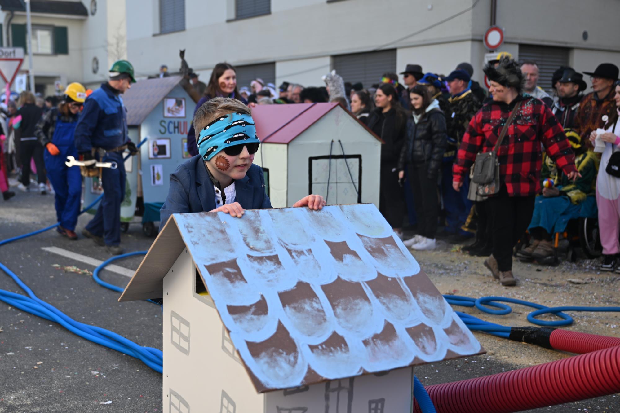 Impressionen vom grossen Fasnachtsumzug in Ettiswil. Foto Roland Meyer