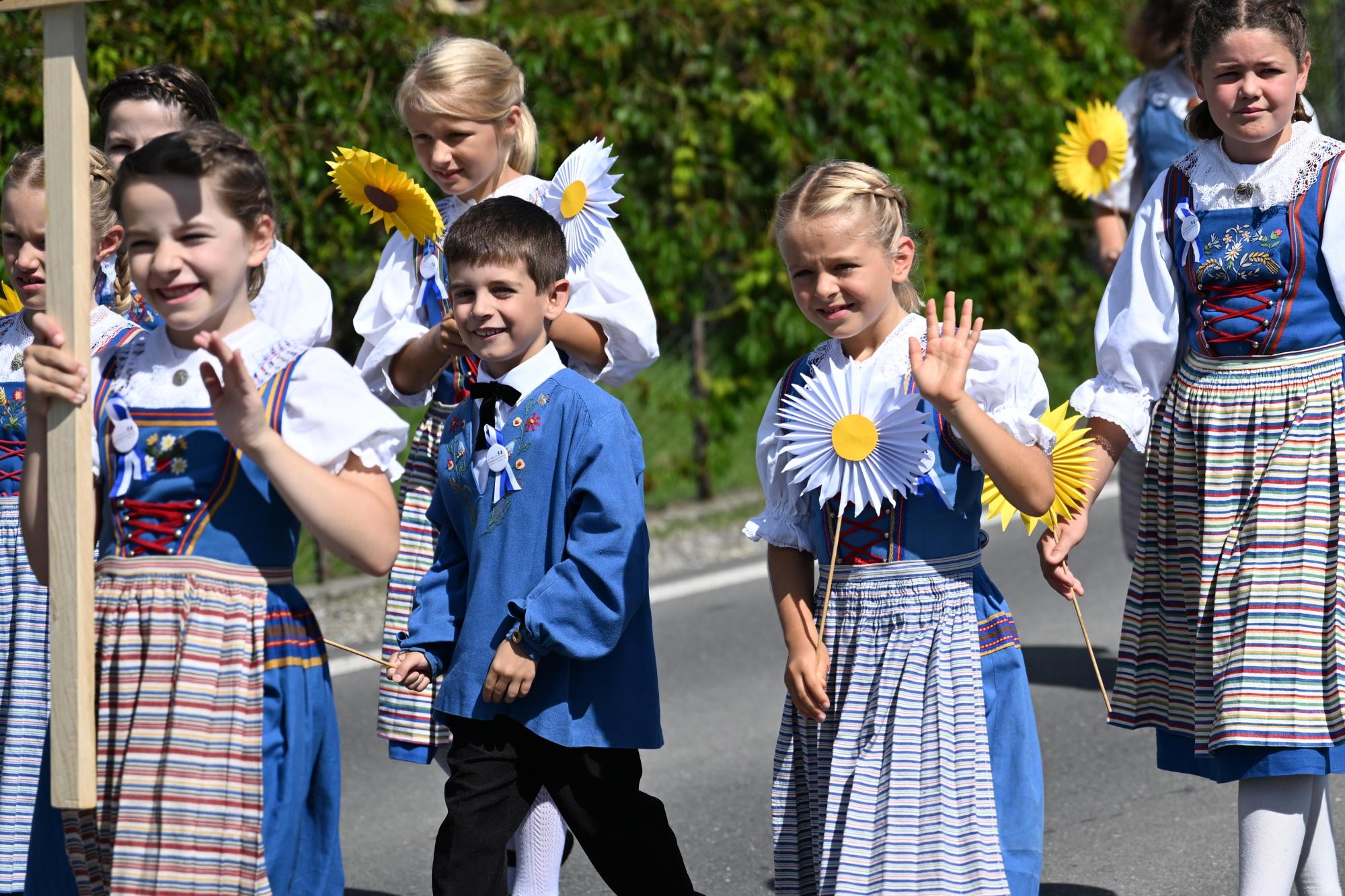 Impressionen Luzerner Kindertrachtenfest in Ruswil. Foto Roland Meyer