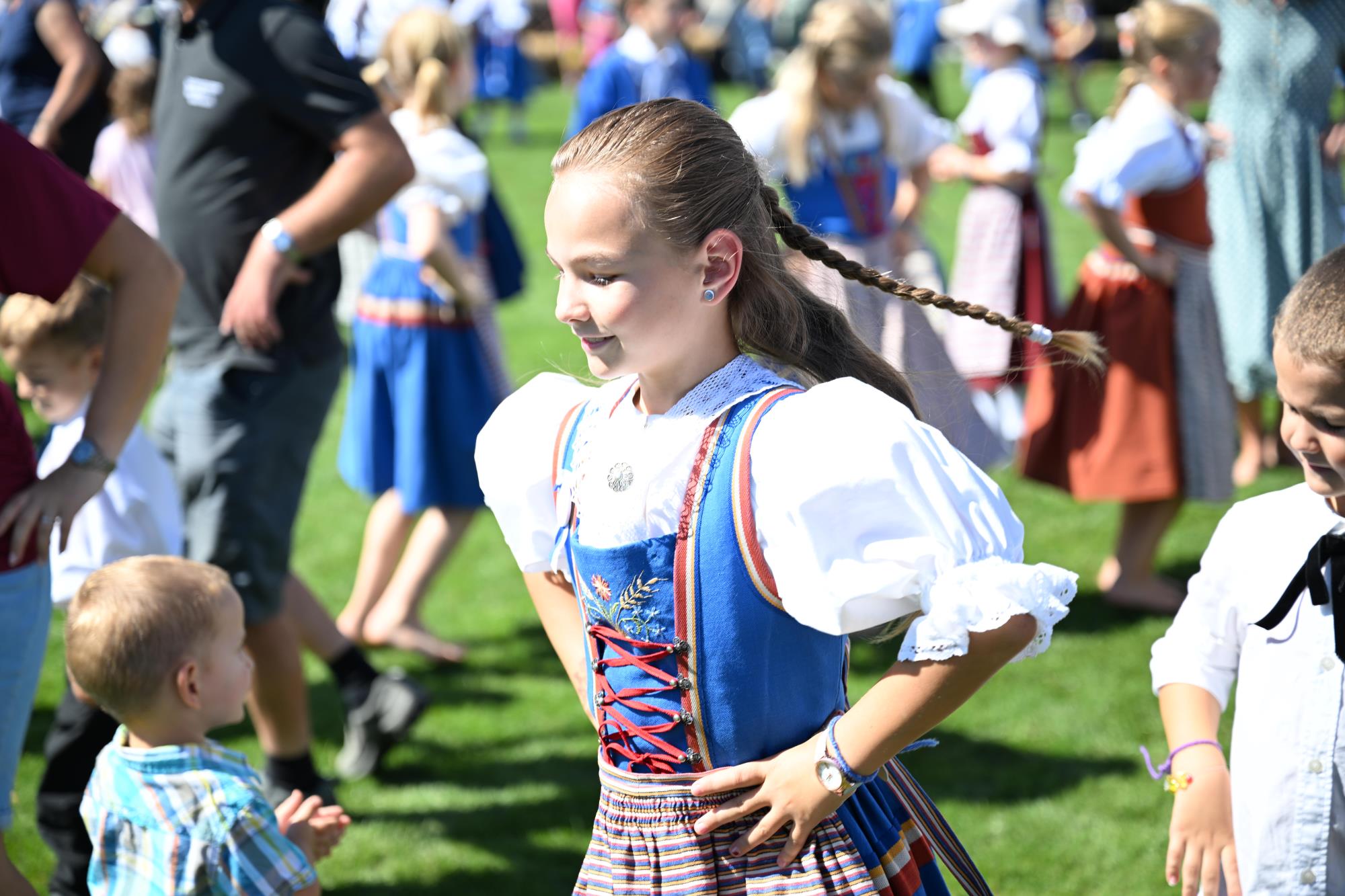 Impressionen Luzerner Kindertrachtenfest in Ruswil. Foto Roland Meyer