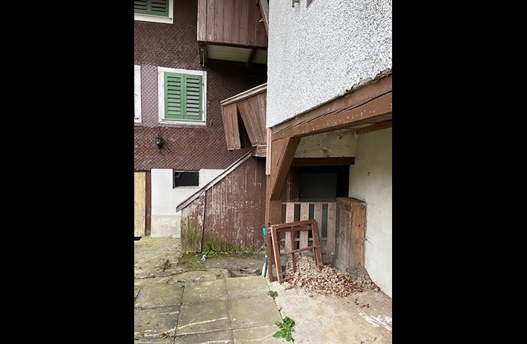 Zerstörtes Geländer beim Gasshaus in Buttisholz. Archivbild, Foto zVg