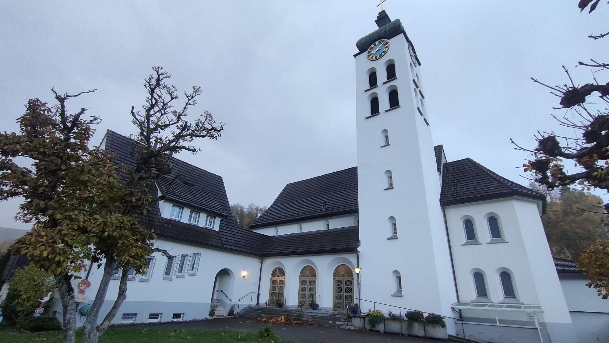 Die reformierte Kirche Wolhusen wird am 8. November 100 Jahre alt. Fotos Martina Müller